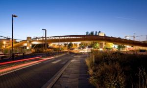 人行道也能這么法式，簡直不要浪漫！