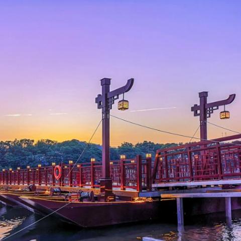 永州零陵區霞客渡景觀浮橋