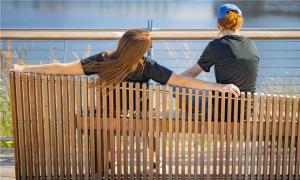 假日悠閑木質浮橋/橋梁建筑