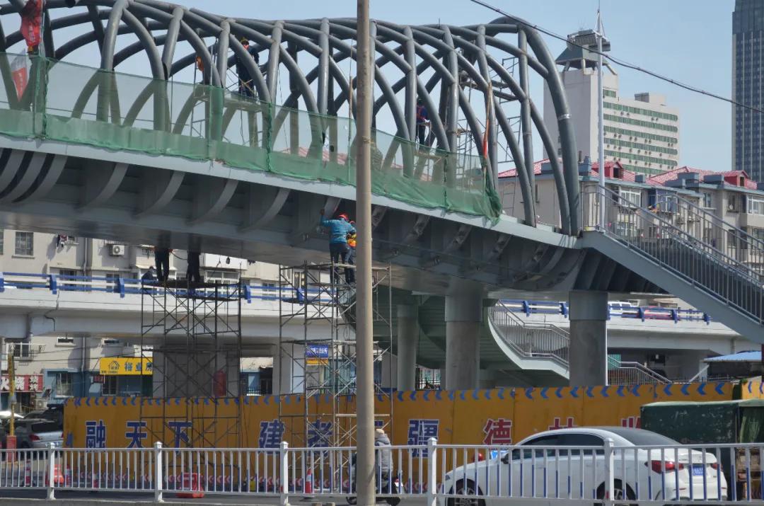 人行天橋施工
